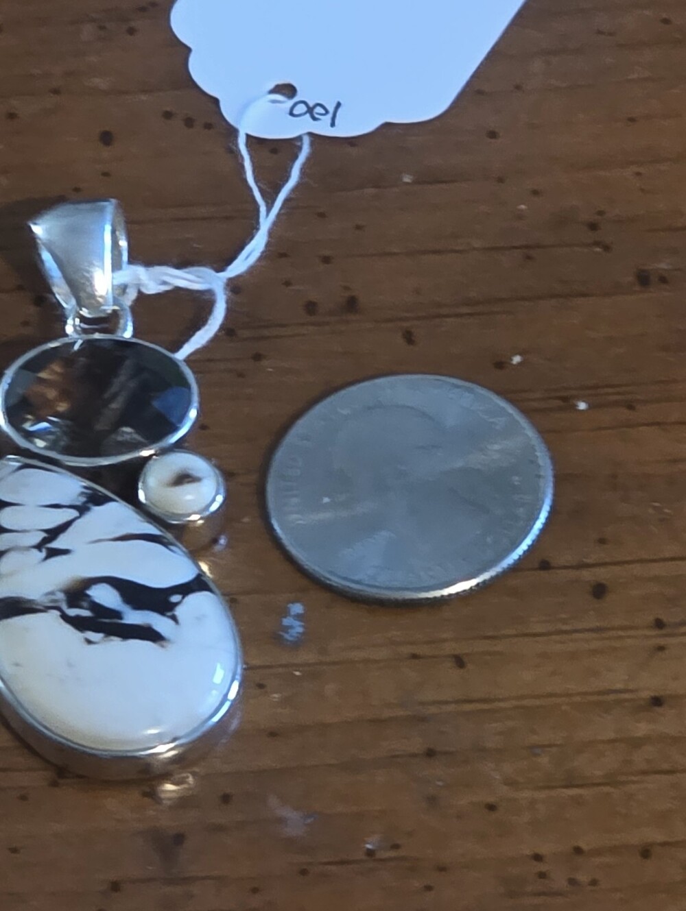 Sterling Silver Peanut Wood And Smoky Quartz. - Picture 2 of 2